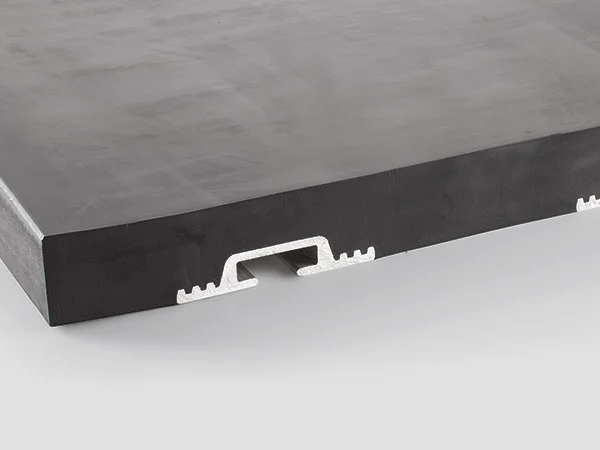 PT Rubber Wear Plates